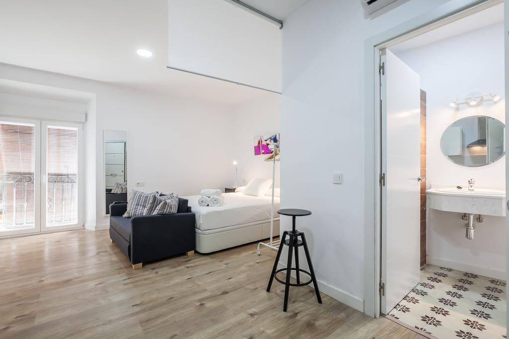 Santa Cruz Apartment Севілья Екстер'єр фото